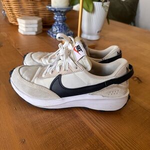 Women’s Nike Waffle Debut Sneakers